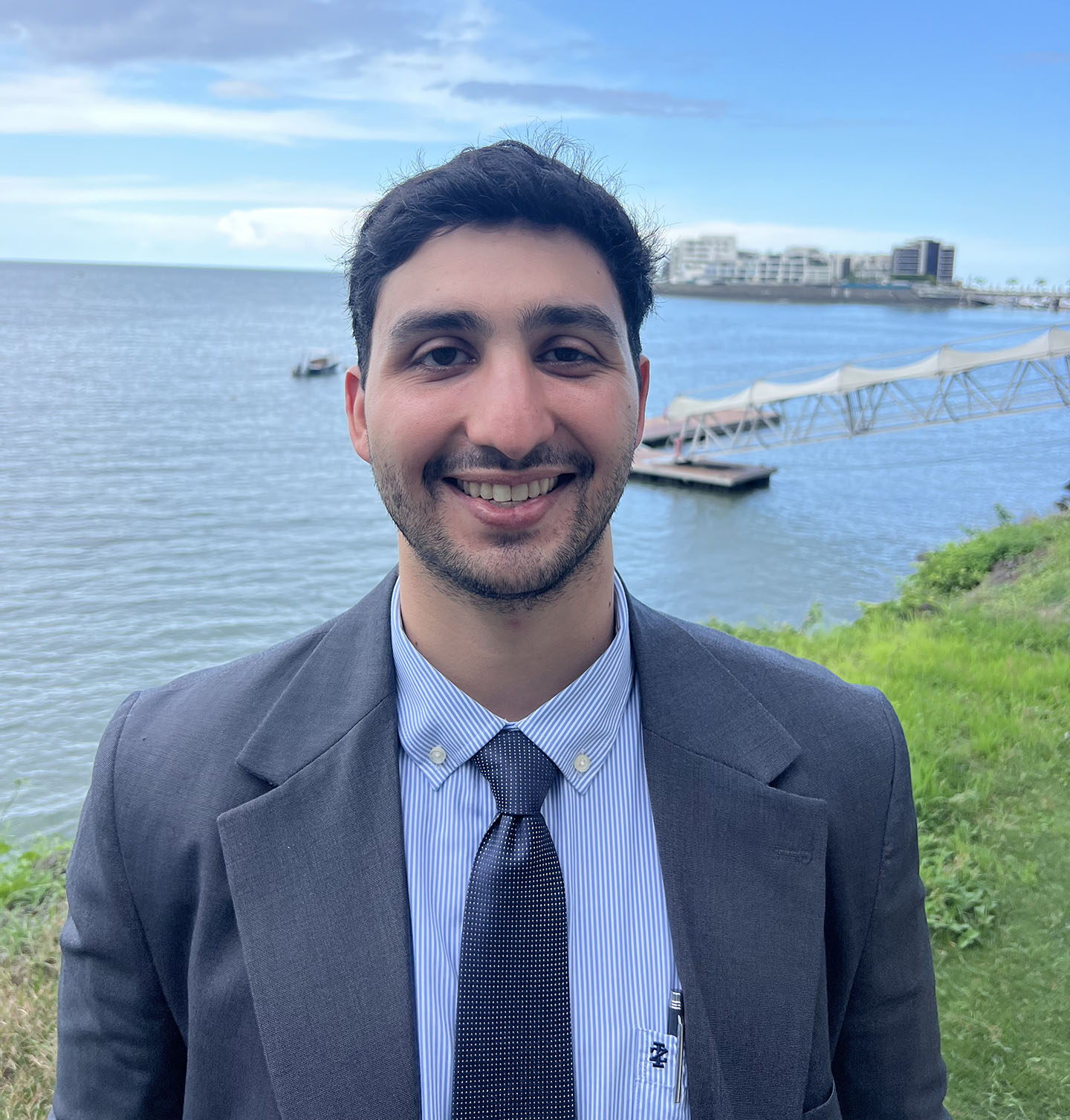 Gustavo Dutari – Intern